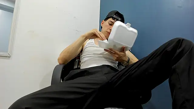 Jheampiiero online show from February 10, 2026, 9:36 pm