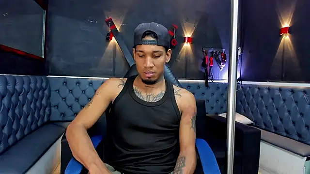 Snapshot of DIEGO_WICKED chatting on September 19, 2025, 7:18 pm DIEGO WICKED online show from September 19, 2025, 7:18 pm