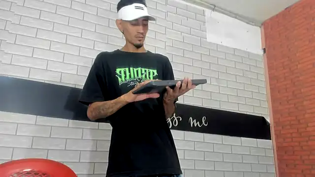 Sexvergon 26 online show from October 26, 2025, 8:09 pm