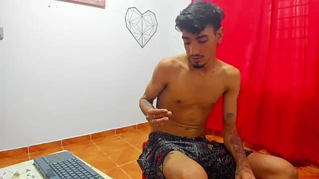 Sexvergon 26 online show from April 17, 2026, 9:06 pm