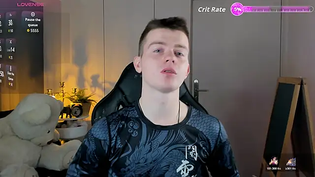 Snapshot of Happydeimos chatting on November 22, 2025, 9:46 pm Happydeimos online show from November 22, 2025, 9:46 pm