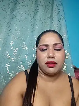 hornypriya696 online show from October 17, 2025, 6:32 pm