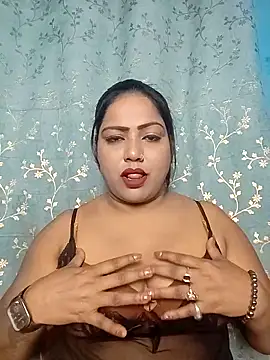 hornypriya696 online show from November 1, 2025, 6:46 pm