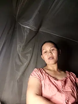 MaiHoa69 online show from April 19, 2026, 1:23 pm