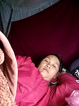 Snapshot of MaiHoa69 chatting on February 13, 2026, 7:41 am MaiHoa69 online show from February 13, 2026, 7:41 am