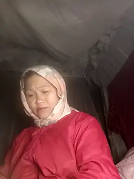 MaiHoa69 online show from December 17, 2025, 12:21 pm