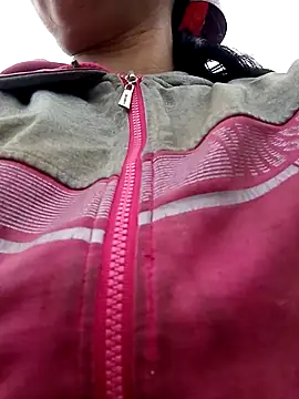 Snapshot of MaiHoa69 chatting on February 11, 2026, 5:51 am MaiHoa69 online show from February 11, 2026, 5:51 am