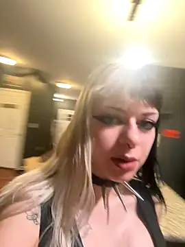 Snapshot of Paige_Turner chatting on October 11, 2025, 1:06 am Paige Turner online show from October 11, 2025, 1:06 am