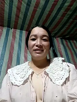 Snapshot of Bliss_rose chatting on October 14, 2025, 11:58 pm Bliss rose online show from October 14, 2025, 11:58 pm