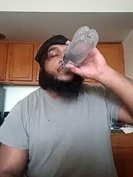 Snapshot of Longthickdick33 chatting on February 15, 2026, 4:17 pm Longthickdick33 online show from February 15, 2026, 4:17 pm