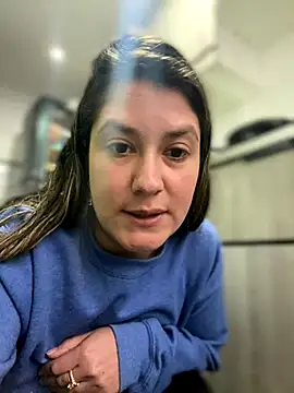 Abby-LS online show from November 21, 2025, 10:09 pm