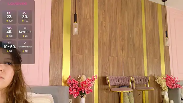 Snapshot of MilaLavson chatting on November 9, 2025, 5:11 am MilaLavson online show from November 9, 2025, 5:11 am