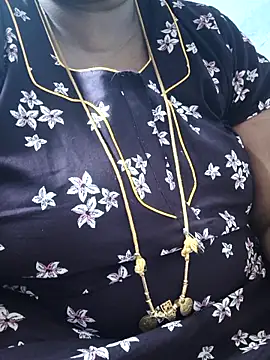 TAMIL ELAKKIYA online show from February 6, 2026, 7:54 pm