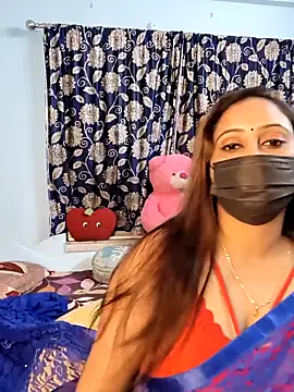 Cute-lusi online show from November 1, 2025, 6:46 pm