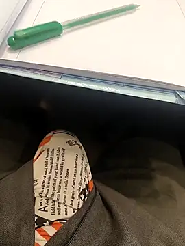 Snapshot of hotboy43339 chatting on February 26, 2026, 8:47 am hotboy43339 online show from February 26, 2026, 8:47 am