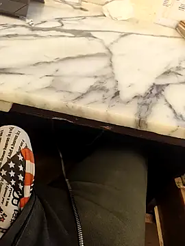 Snapshot of hotboy43339 chatting on February 1, 2026, 2:43 am hotboy43339 online show from February 1, 2026, 2:43 am