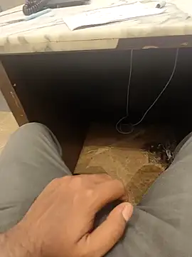 Snapshot of hotboy43339 chatting on February 16, 2026, 4:27 pm hotboy43339 online show from February 16, 2026, 4:27 pm