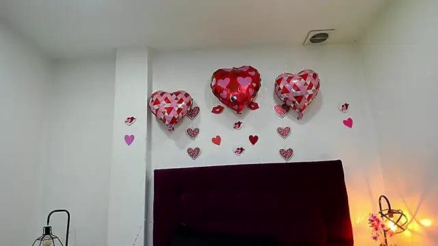 Snapshot of MashaPiink chatting on February 10, 2026, 1:10 pm MashaPiink online show from February 10, 2026, 1:10 pm