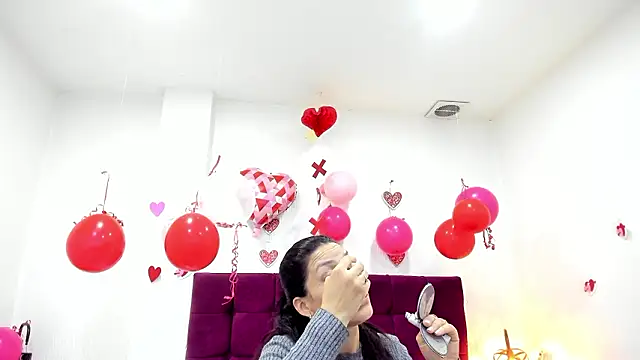 Snapshot of MashaPiink chatting on February 28, 2026, 12:49 pm MashaPiink online show from February 28, 2026, 12:49 pm