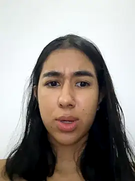 Kassie Collins online show from November 18, 2025, 10:45 pm