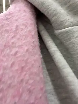 Snapshot of Only_April chatting on November 10, 2025, 11:26 am Only April online show from November 10, 2025, 11:26 am