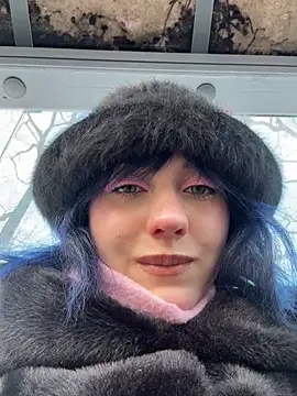 Snapshot of Only_April chatting on February 3, 2026, 9:14 am Only April online show from February 3, 2026, 9:14 am