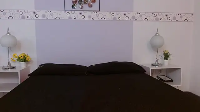 Celesstegh online show from April 21, 2026, 11:28 am