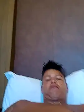 Duartte33 online show from February 12, 2026, 5:45 pm