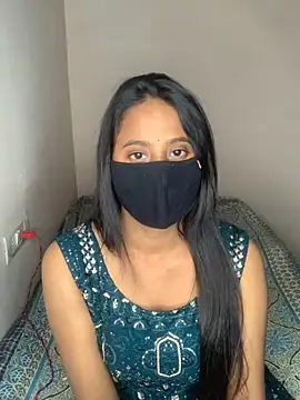 Priya baby0 online show from November 13, 2025, 6:23 pm