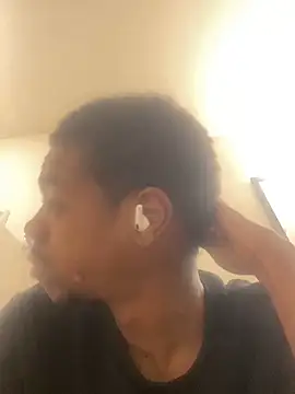 huhgtr online show from December 3, 2025, 3:55 pm