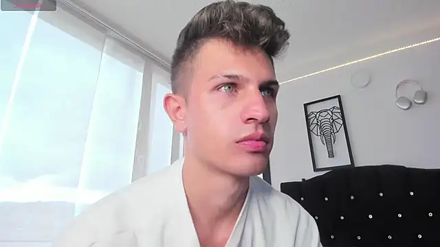 kevin ahss online show from November 13, 2025, 8:57 pm