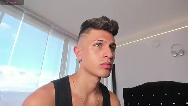 kevin ahss online show from October 21, 2025, 9:47 pm