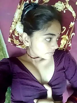 Snapshot of Hitsda chatting on September 23, 2025, 12:06 am Hitsda online show from September 23, 2025, 12:06 am