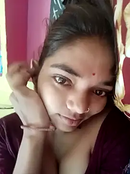 Snapshot of Hitsda chatting on September 28, 2025, 6:42 am Hitsda online show from September 28, 2025, 6:42 am