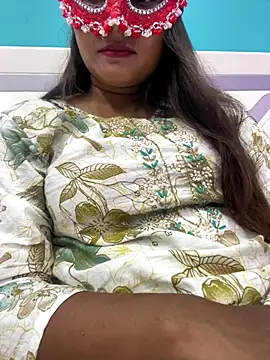Snapshot of Naughty-Kamini chatting on September 28, 2025, 4:58 pm Naughty-Kamini online show from September 28, 2025, 4:58 pm