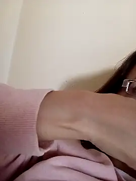 Snapshot of Sondosa3 chatting on February 20, 2026, 9:33 am Sondosa3 online show from February 20, 2026, 9:33 am