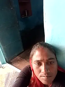 Snapshot of Sapna_hotA chatting on October 24, 2025, 4:44 am Sapna hotA online show from October 24, 2025, 4:44 am