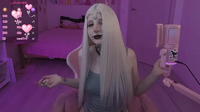 Nana stolass online show from March 18, 2026, 9:01 am