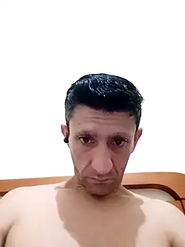 Maniasefetiches online show from April 8, 2026, 2:02 am