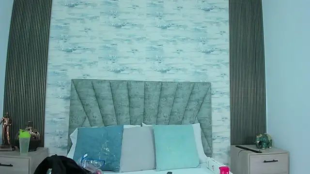 Snapshot of ShanelEvans chatting on September 16, 2025, 6:53 pm ShanelEvans online show from September 16, 2025, 6:53 pm