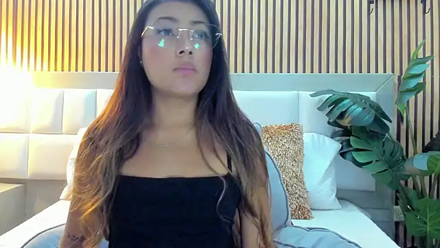Snapshot of KattyBonnie chatting on September 9, 2025, 7:45 pm KattyBonnie online show from September 9, 2025, 7:45 pm