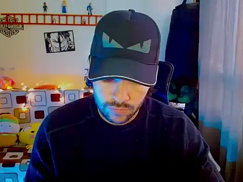 Snapshot of cortelioni_massimo_ chatting on March 2, 2026, 2:02 pm cortelioni massimo online show from March 2, 2026, 2:02 pm