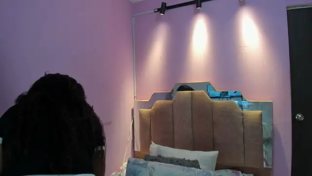 AndreaSweet2 online show from February 25, 2026, 7:58 pm