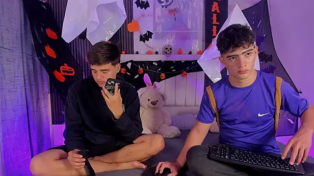 sweet petter online show from November 1, 2025, 12:43 pm