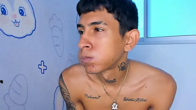 porno king69 online show from November 26, 2025, 2:39 pm