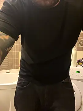 JeffryBoy36 online show from October 8, 2025, 11:05 pm