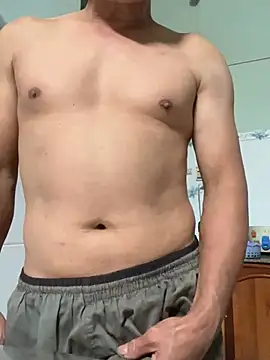 Snapshot of hotboy2x chatting on January 19, 2026, 5:55 am hotboy2x online show from January 19, 2026, 5:55 am