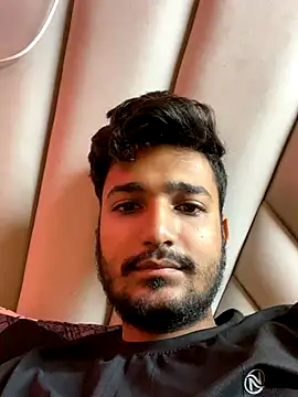 the Shinchanxh online show from September 14, 2025, 4:02 am