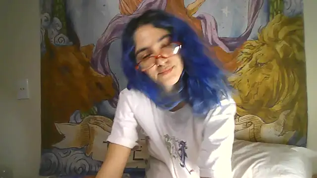 peetitefairy online show from March 21, 2026, 8:19 am