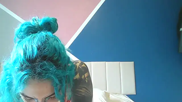 peetitefairy online show from October 18, 2025, 6:54 pm